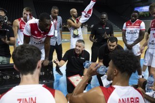 La Suisse d'Ilias Papatheodorou connaît ses adversaires potentiels sur le chemin menant au Mondial 2027 KEYSTONE/PETER KLAUNZER